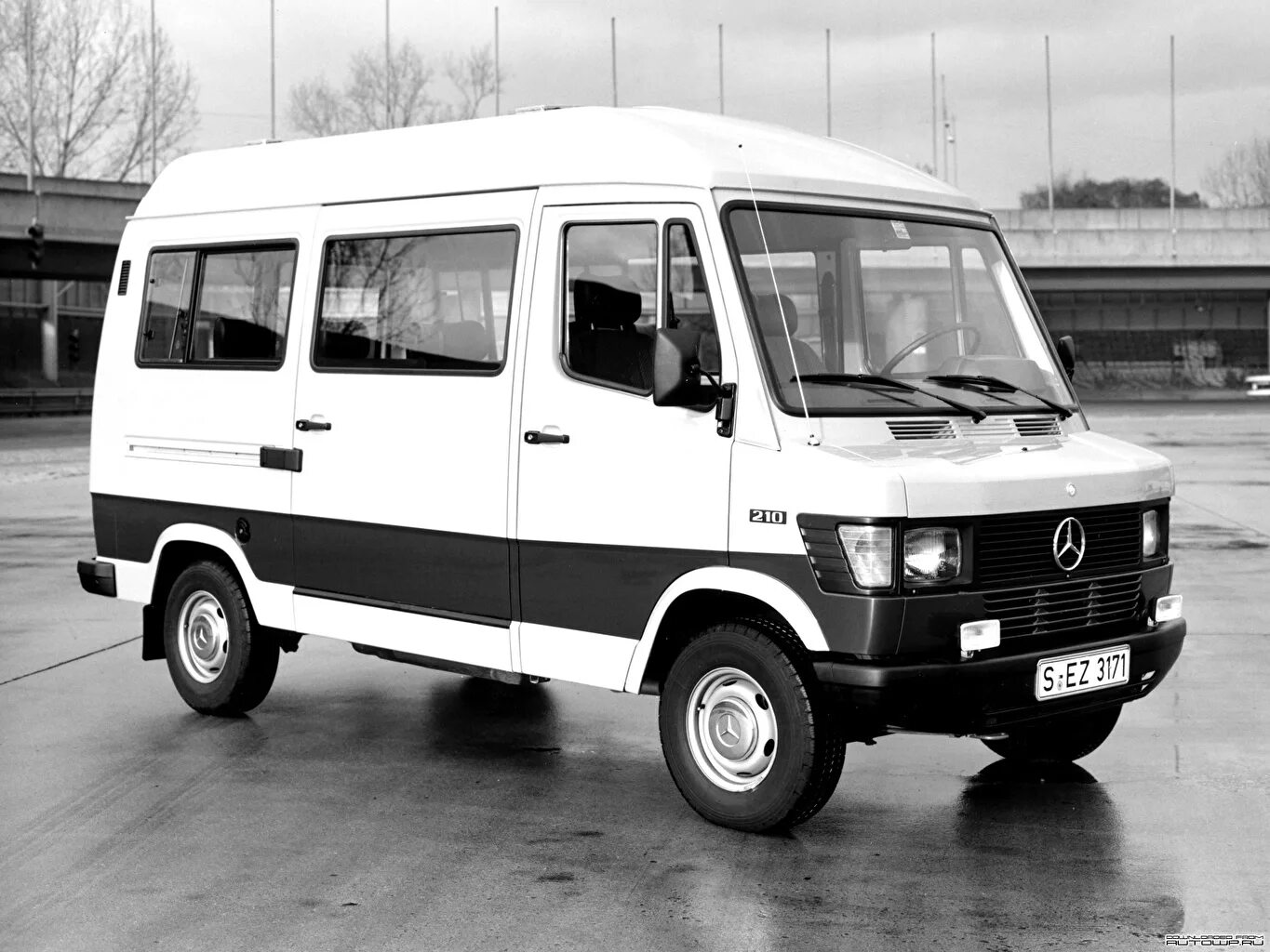 Мерседес 410. Мерседес бенц 308 d (t1). Мерседес бенц т1 410д. Mercedes benz t1 почтовик. Мерседес t1 310.
