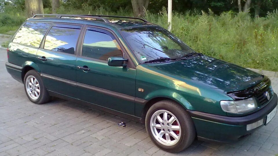 Купить фольксваген пассат 4. Фольксваген Пассат 1997 универсал. Фольксваген Пассат 4 поколения. Volkswagen·Passat·b3 (1988—1997) универсал. Фольксваген б3 универсал 1997.