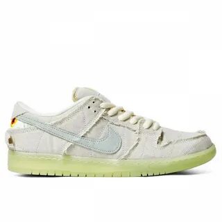 Nike low mummy