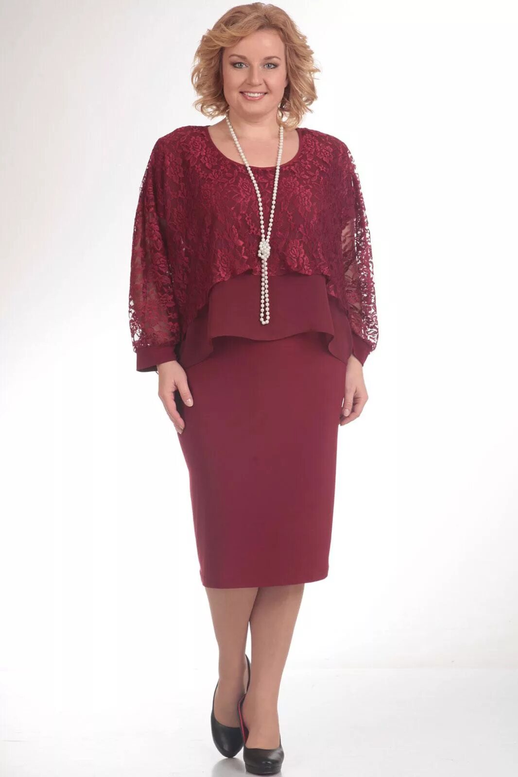 Платье макси плюс сайз. Платья для полных женщин стильные. Платья для торжественных случаев для полных. Вечернее платье плюс сайз для женщин за 50. Красивые нарядные платья для женщин.