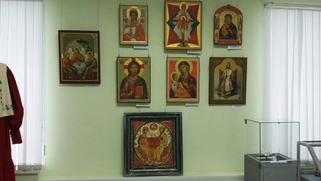 Работы галерея кострома. Художественный музей кострома. костромской музей заповедник галерея. художественная галерея в художественном музее кострома. костромской художественный музей картины.
