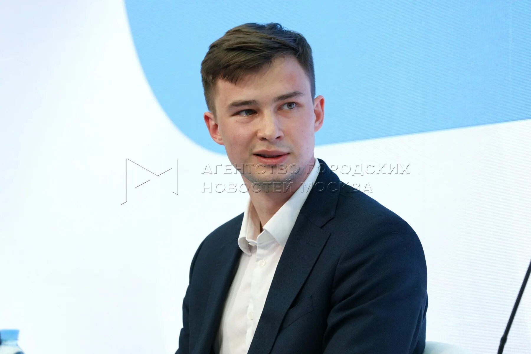 Кизлык михаил александрович гку цодд. Директор центра занятости населения волгограда. Региональный центр торгов. Баумгертнер константин геннадьевич цодд. Ходаков александр иванович цодд.