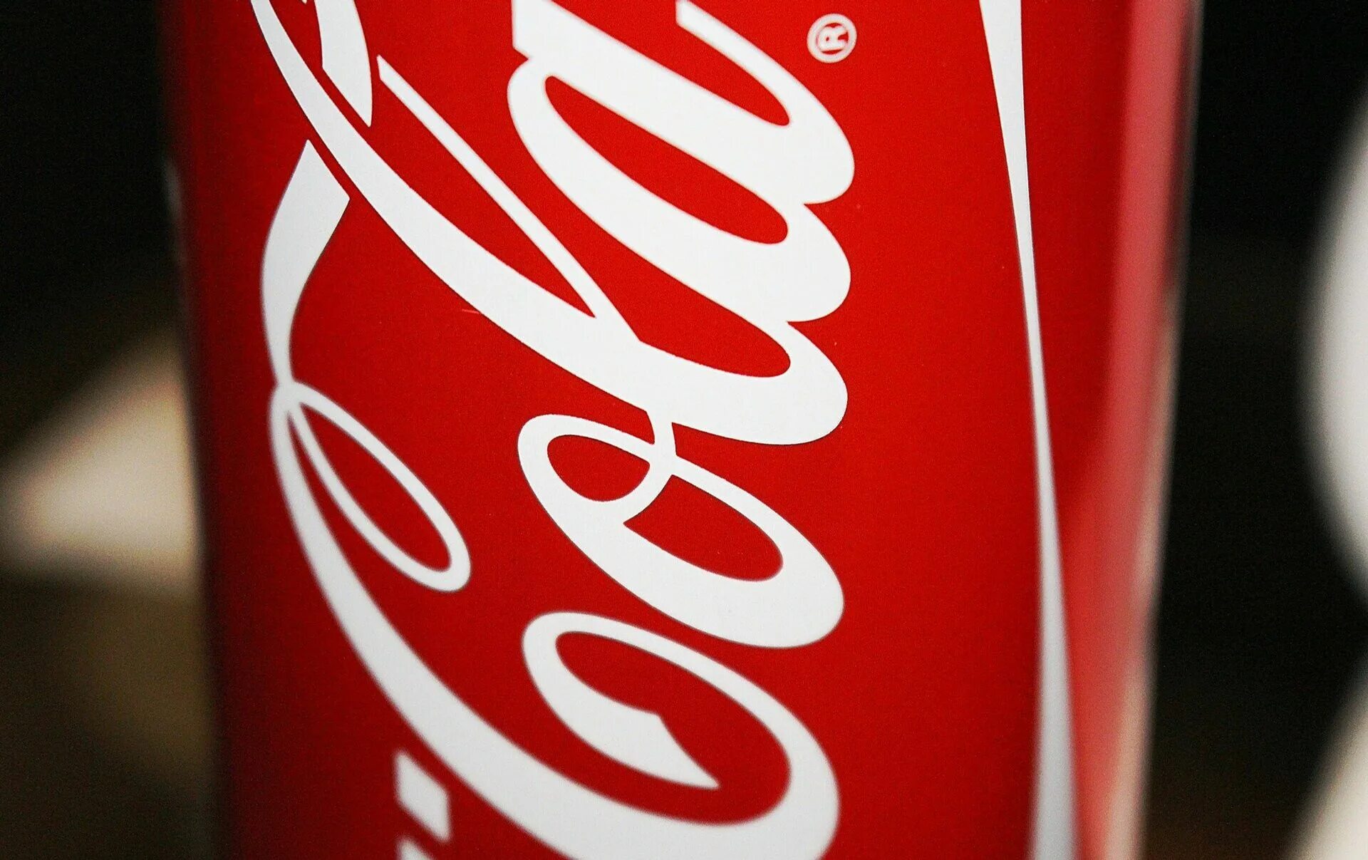 Coca cola best. Завод coca-cola в новосибирске. кока кола 1893. кока кола новосибирск пепси завод. текстура кока колы.