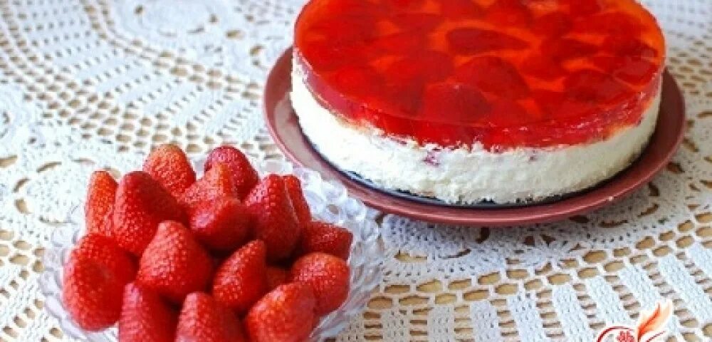 Крем желе для торта. Крем желе для торта. Крем желе для торта. Торт с желе сверху. Желейный торт с фруктами.