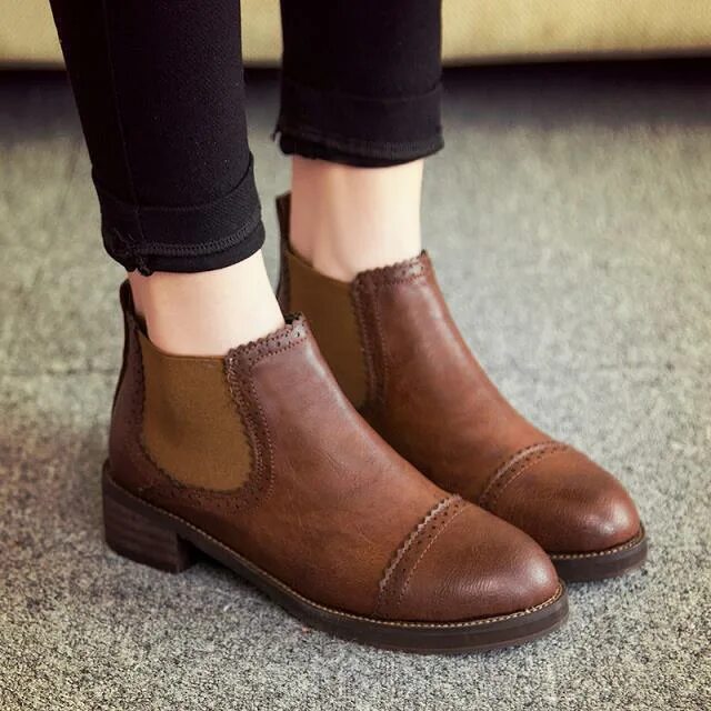 Обувь кожа осень. Кожаные ботинки botas mujer. коричневые ботинки женские. осенние туфли женские. классические ботинки женские.