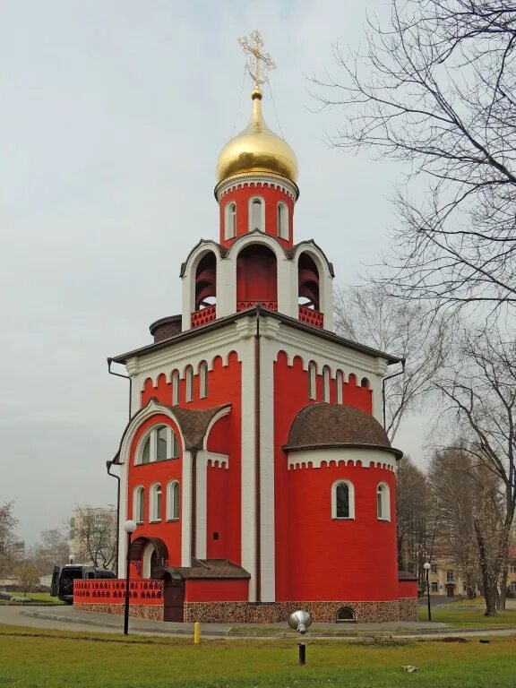 Храм великомученика и целителя Пантелеимона Москва. Храм 8я Соколиной горы 8. ИКБ 2 на Соколиной горе. Ленинский 8 храм.