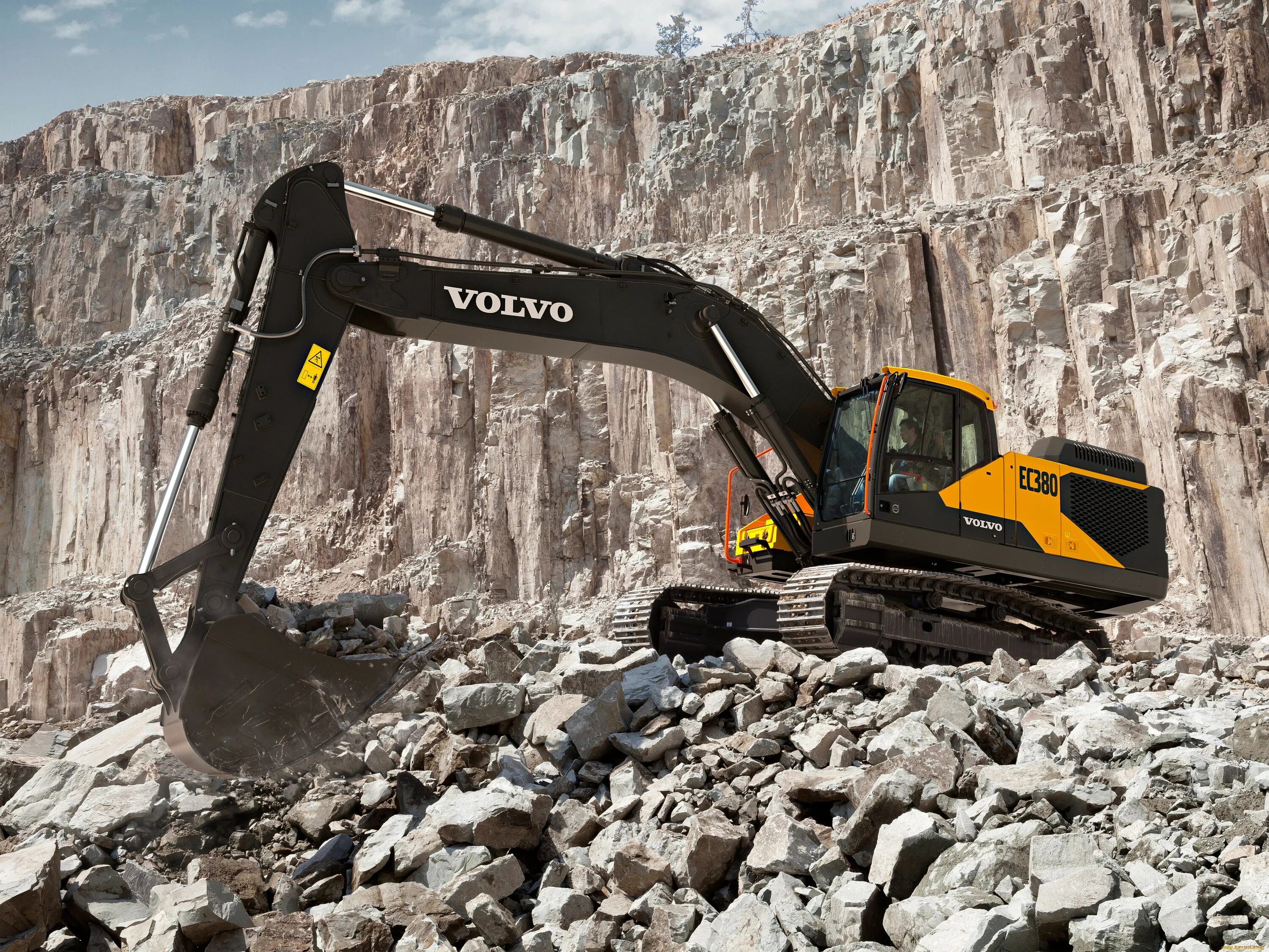 Экскаватор Volvo ec380. Volvo ec350d. Вольво 500 экскаватор. Гусеничный экскаватор Volvo ec350d. Тесты экскаваторы