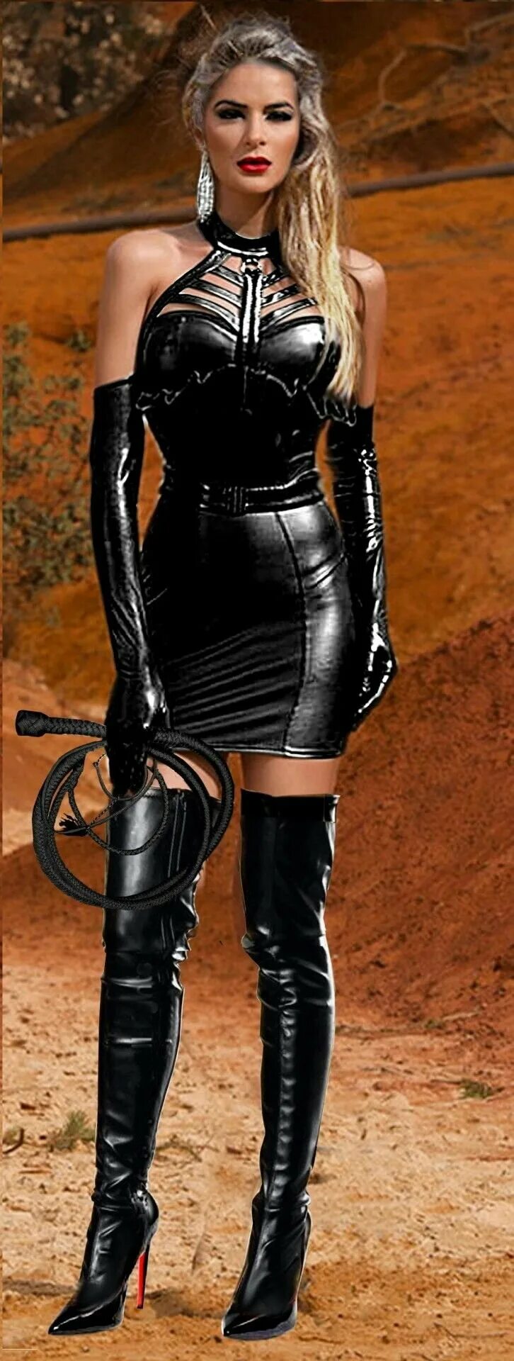 Comtesse monique в сапогах. Девушка в кожаных ботфортах. Мишель торн в чулках и сапогах. Ольга березуцкая жена василия березуцкого. Леди латиша в сапогах.