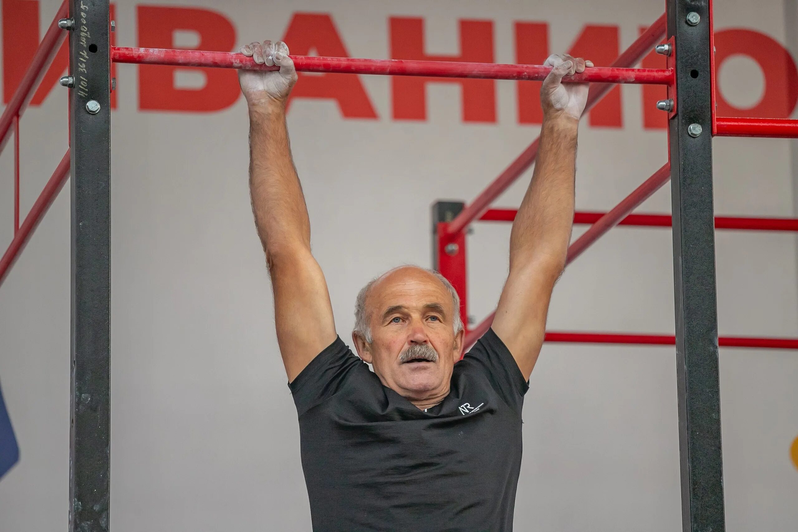 люди в 65 лет фото. как выглядит женщина в 68 лет. иван 68 лет. бабушка спорт. известная бабушка бодибилдер.