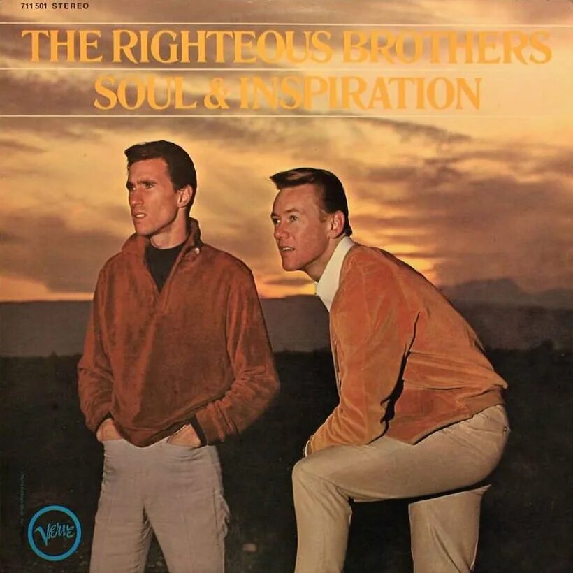 The righteous brothers unchained melody. The Righteous brothers. Группа the Righteous brothers. Unchained Melody.