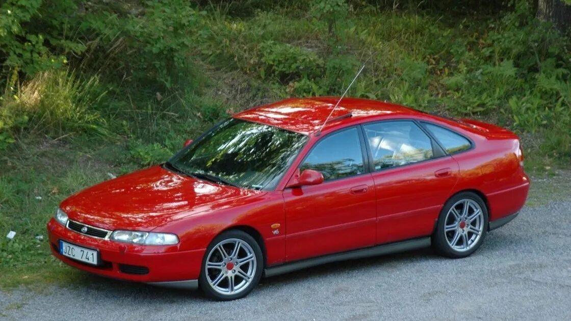 Mazda 626 ge. Mazda 626 ge 2.0. Мазда 626 ге. Мазда 626 хэтчбек