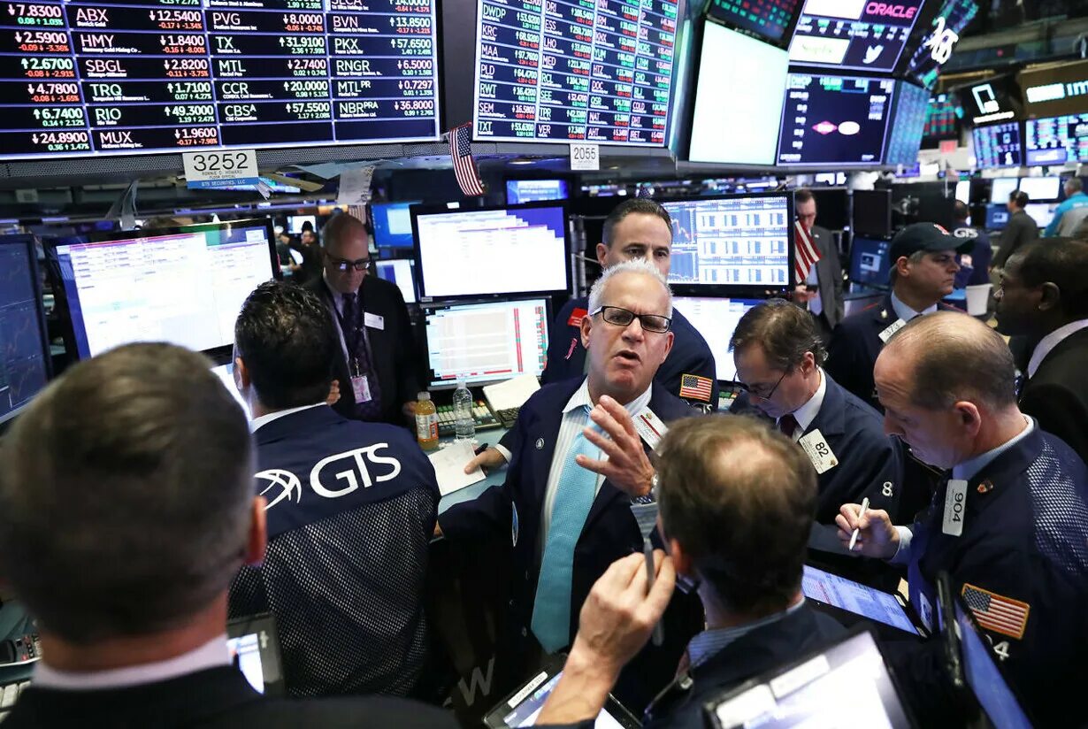 Результаты биржи сегодня. Торги на бирже. Американская фондовая биржа. Торги акциями на бирже. Рынок США.