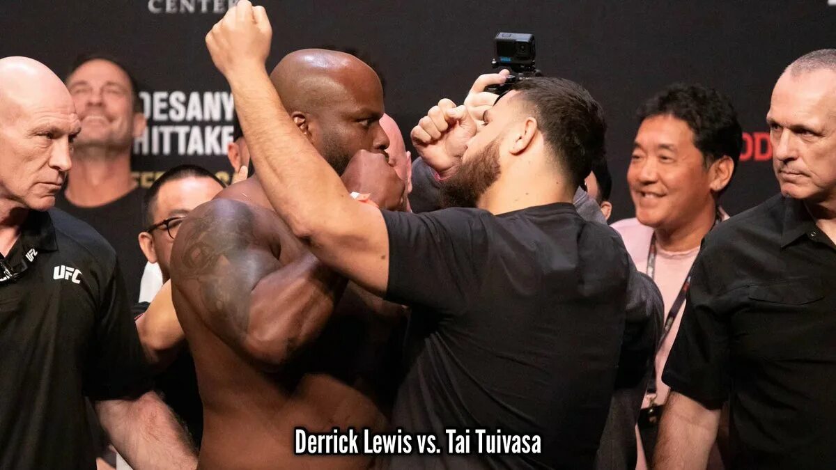 Последние новости на сегодня мма. Тай Туиваса Деррик Льюис. UFC 271. Тай Туиваса нокаутировал Деррика Льюиса. Деррик Льюис стердаун.