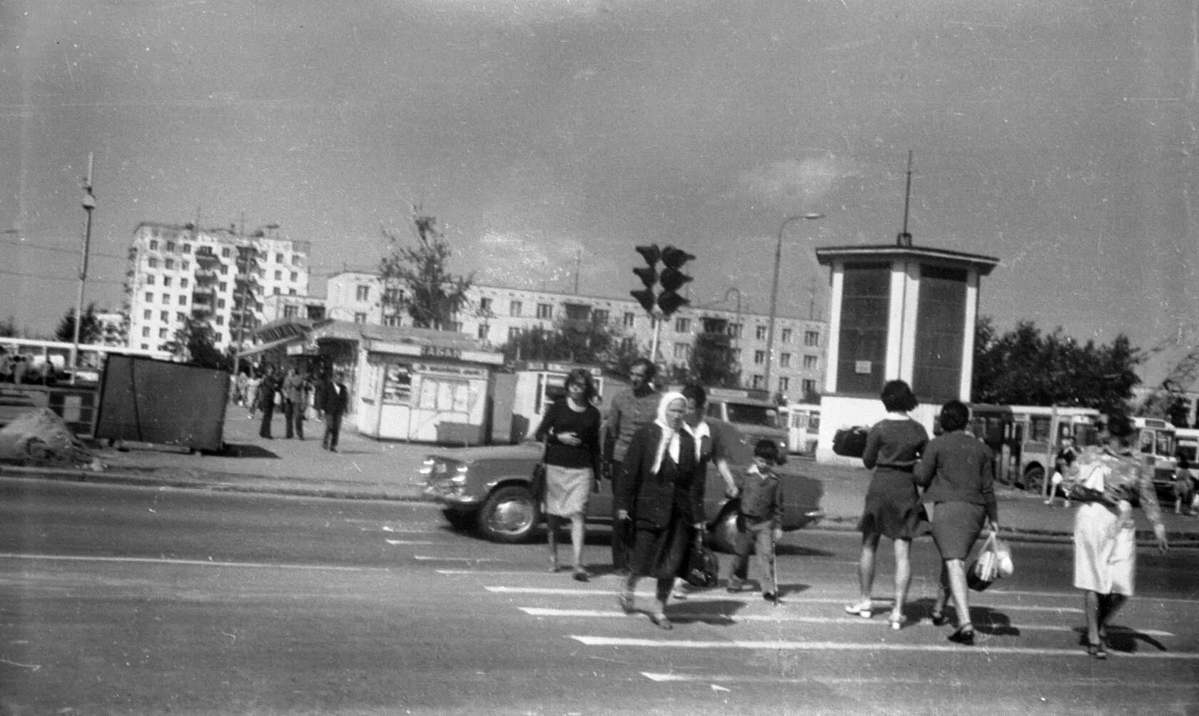 история щелково. щелковское шоссе 1965г. щелково в 80 е. щелково ретро. улица большая черкизовская в 1970.