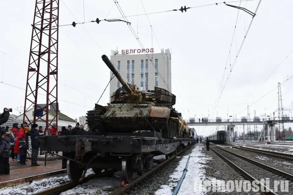 Эшелон северный. Военный эшелон сошел с рельс. Эшелон с военной техникой. Эшелон танков Белгород. Военный эшелон сошел с рельсов в Забайкалье.