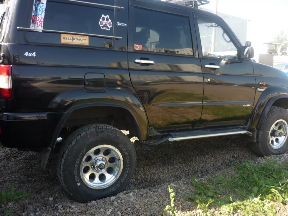 BFGoodrich All-Terrain A/T 275/70 R16 на литых дисках NZ SH659 8J ET0 - УАЗ Patr