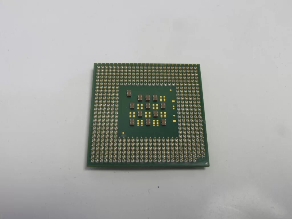 Pentium какой сокет. Процессор Intel 04 Pentium 4. Процессор Интел пентиум 4 2.4. Процессор Socket 478 Intel Pentium 4. Pentium 3 478 Socket.