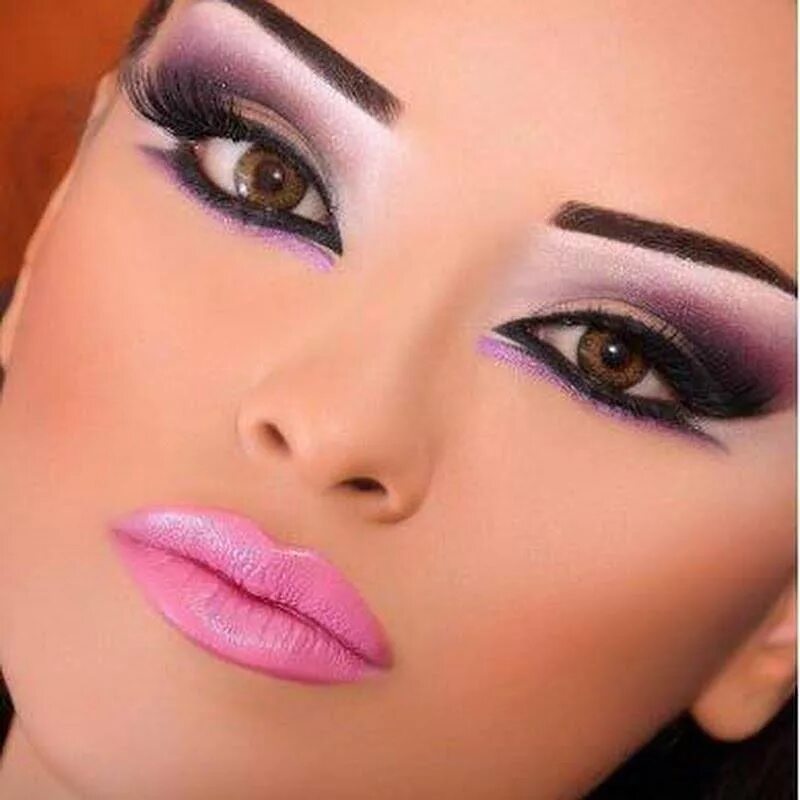 Макияж глаз make up глаз. Красивый макияж. яркий макияж для карих глаз. восточный макияж. восточный вечерний макияж.