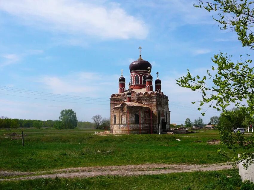 Поповка саратовская область саратовский район. Церковь Николая Чудотворца Поповка. Церковь Николая Чудотворца Поповка Тульская. Село Поповка Хвалынский район храм. Хвалынский район село.Поповка Церковь.