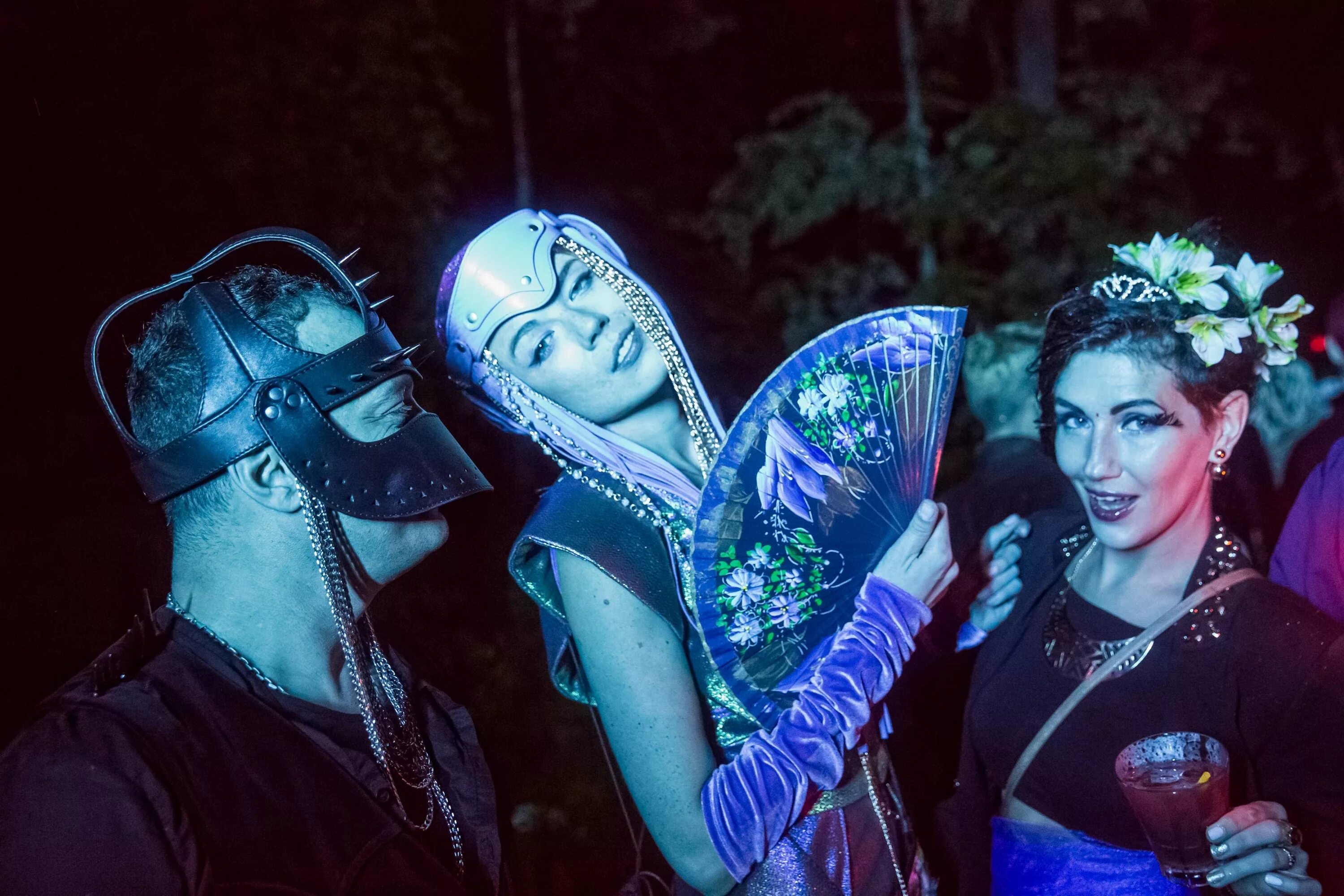 Mid summer night. A midsummer night's dream. Mid summer night. Ночное шоу на воде. A midsummer night's dream.