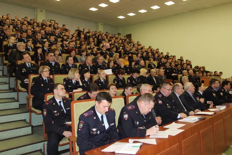Волгоградская академия внутренних дел. Волгоградская академия мвд. следственная академия волгоград. институт мвд волгоград. школа мвд волгоград.