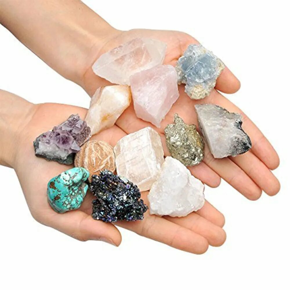 Natural mineral. Разные камни. Кристаллы минералов. Россыпь минералов. Горсть камней.