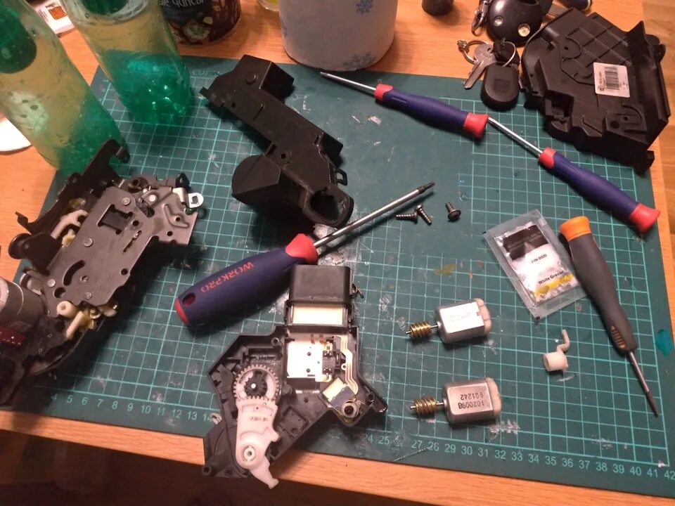 Sony playstation 4 pro разобранная. Teardown ps4. блок питания sony playstation 4 slim. сони плейстейшен 4 в разборе. разобран 4.