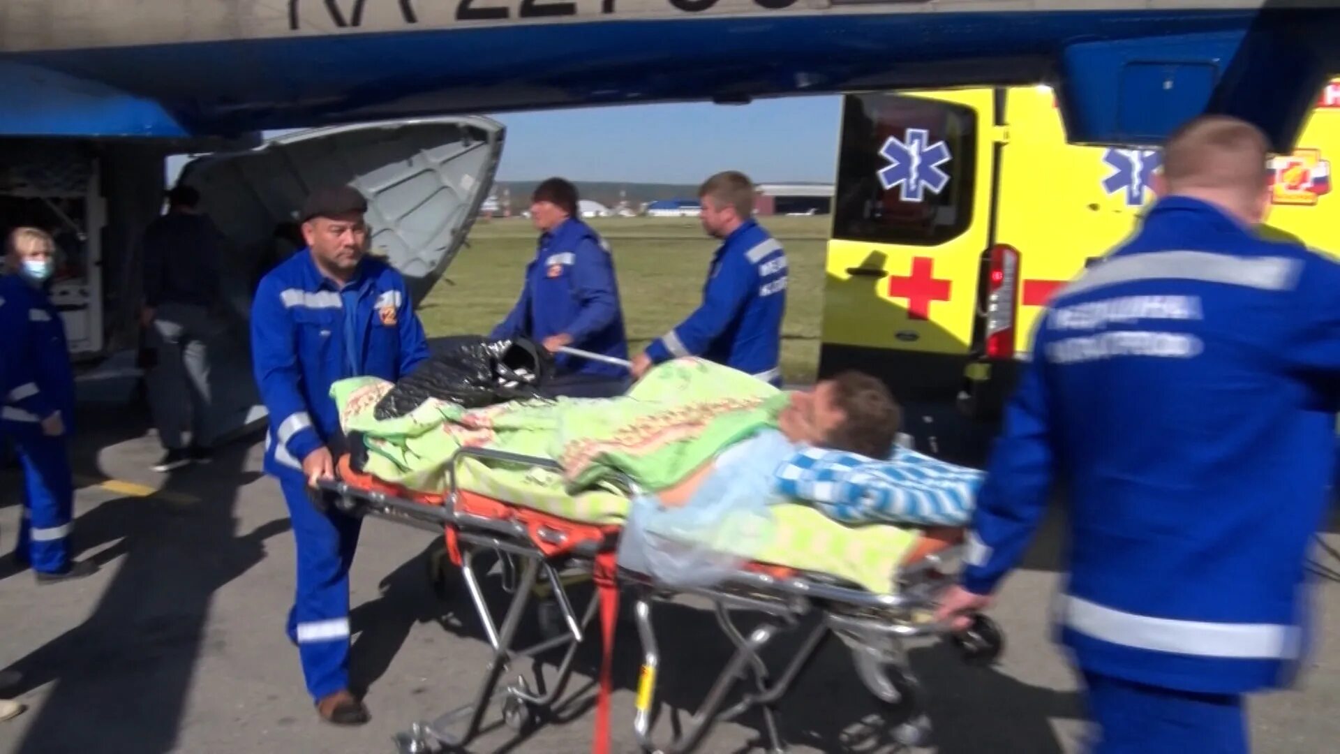 Умирающий пилот. Убитые американские летчики. Як-130 разбился беларусь. Российские военные летчики. Погибшие украинские пилоты.