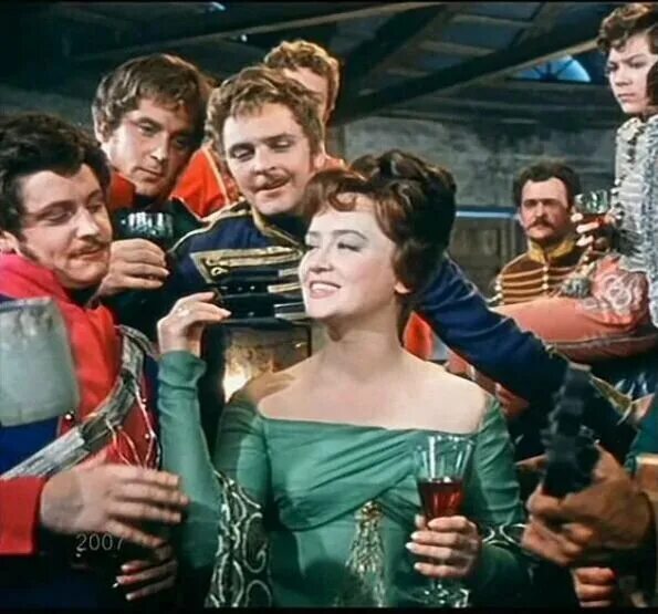 Гусар с дамой картина. Гусар денис давыдов гитара. Фильм о бедном гусаре замолвите слово. Ирина мазуркевич о бедном гусаре замолвите слово. Романс гусара.