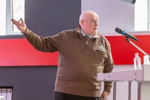 Серебряный университет