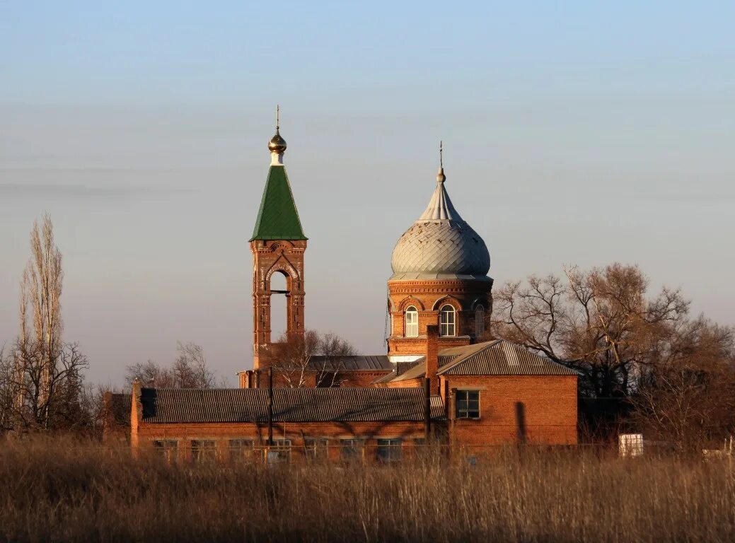 Погода в азовском районе 2 недели. Село Займо обрыв Азовский район. Церковь Займо-обрыв Азовский. Церковь Спаса Преображения (Займо-обрыв). Село Займо обрыв Ростовская область.