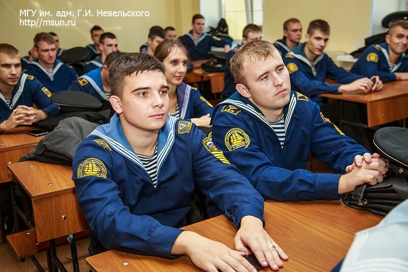 Мгу им г и невельского. Панченко МГУ Невельского. Морской университет Невельского. МГУ Невельского корабли. Благовещенск МГУ им Невельского.