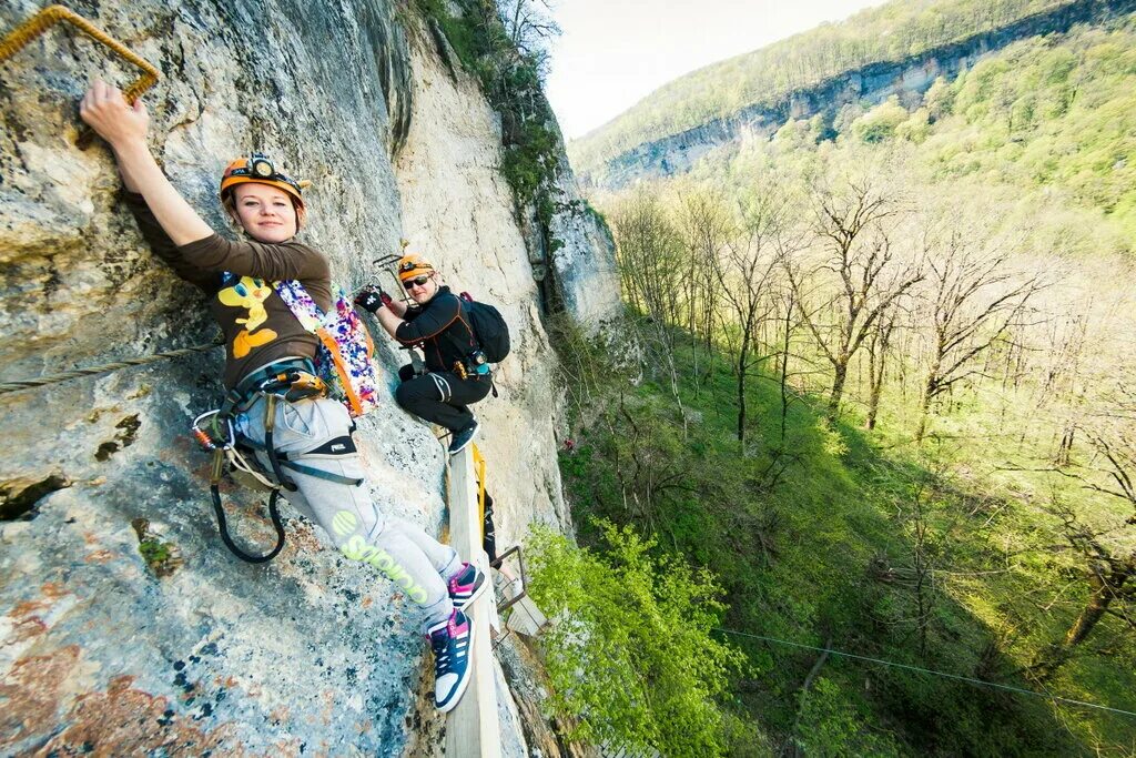 Ущелье мишоко троллей. Мишоко экстрим парк виа феррата. Парк мишоко виа феррата. Адыгея экстрим. Виа феррата мишоко.