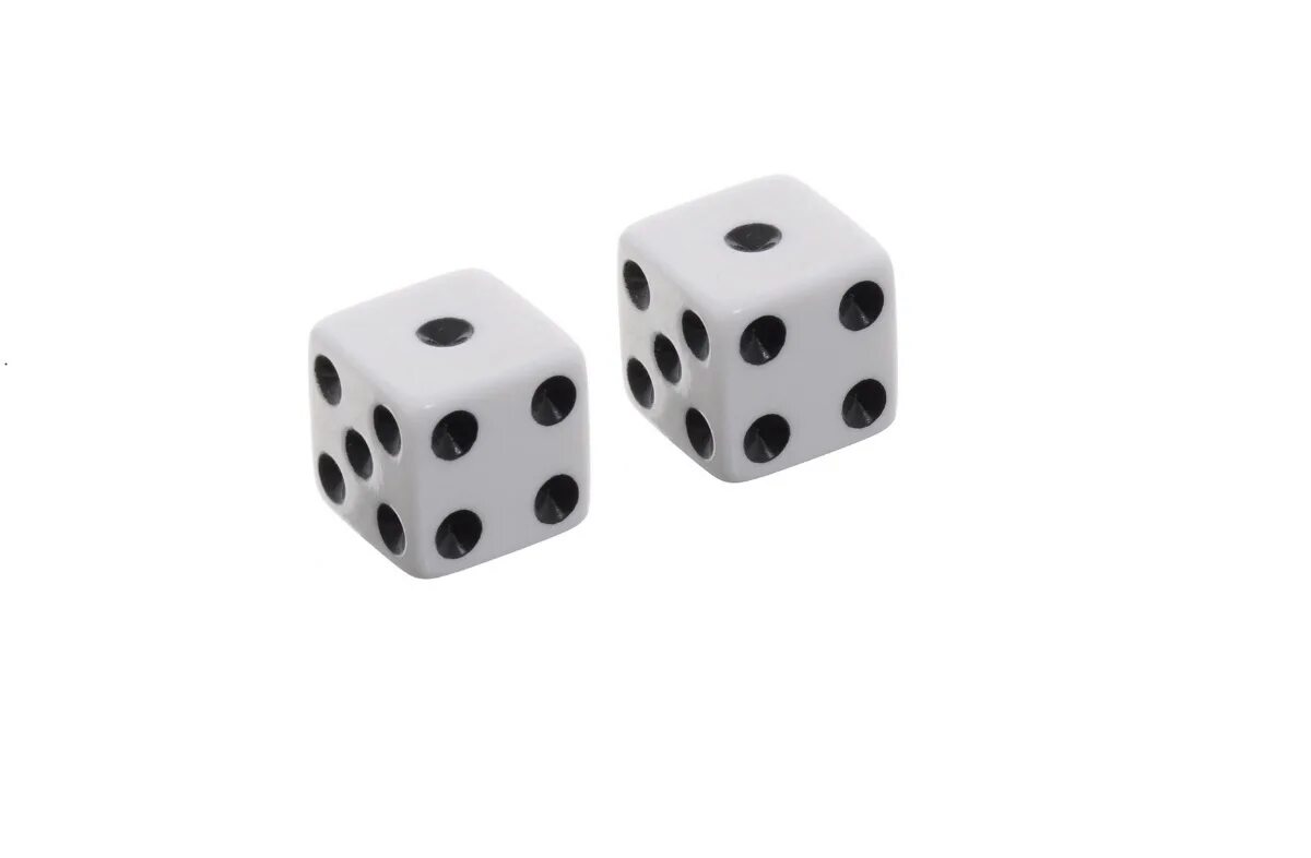 Один из трех игральных кубиков обычный. Игральная кость. Один из трех игральных кубиков обычный. Игральная кость. Игральные кубики с точками.