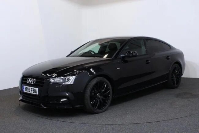 Серая Audi W5 с черными дисками: сочетание цветов и стиля Авто-мото orion-tennis