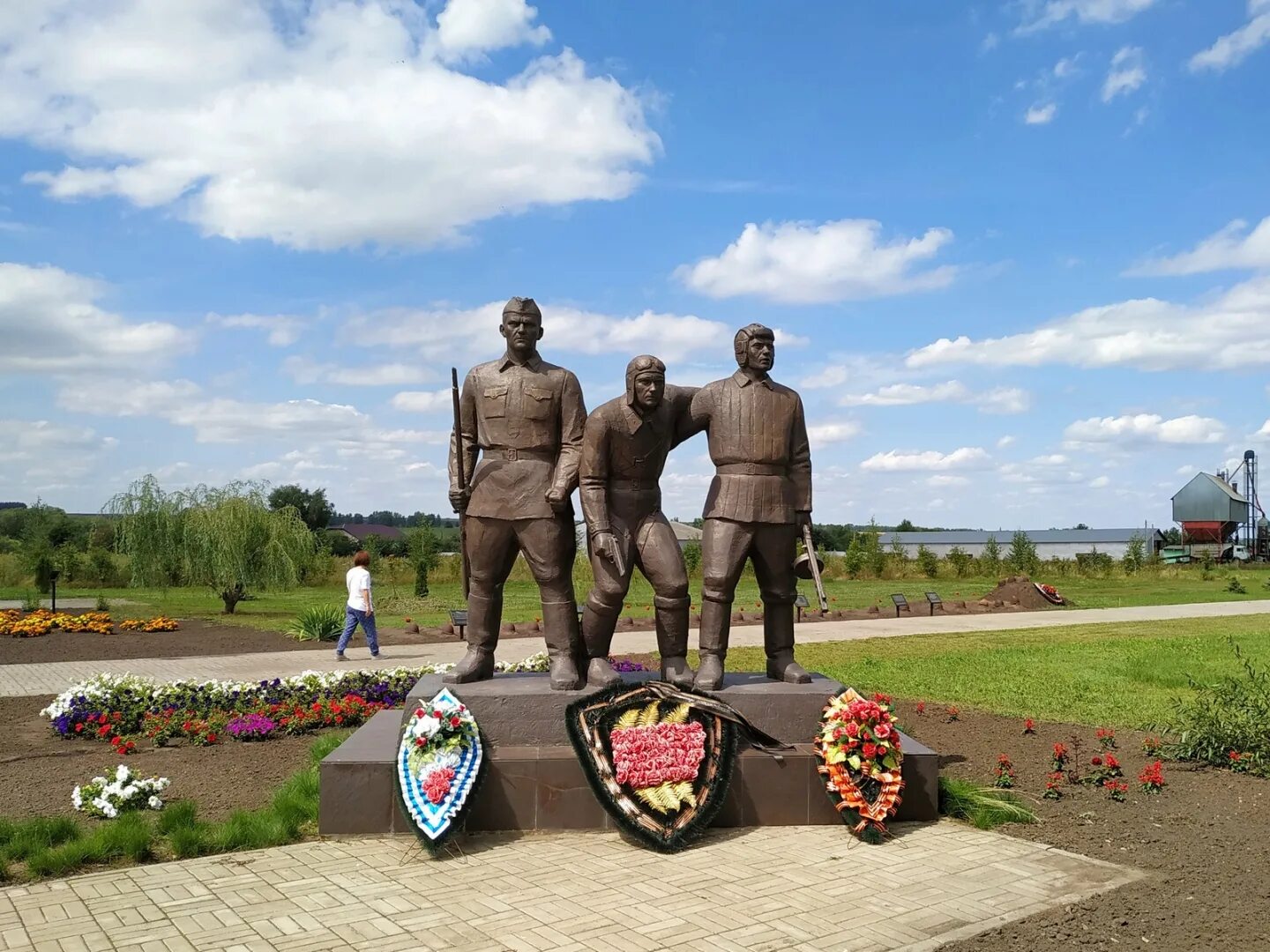 Кск тербуны. Мемориальный комплекс Тербунский рубеж. Мемориальный комплекс Тербунский рубеж Липецкая область. Тербунский район Тербунский рубеж. Тербунский рубеж Озерки.