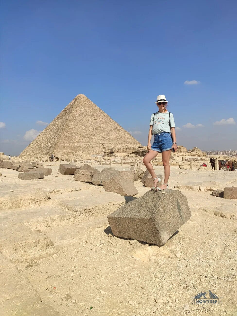 Можно ли сейчас в египет. Египет Шарм-Эль-Шейх пирамиды. Египет шармаль Шейх пирамиды. Пирамиды в Египте 2021. Египет 2022.