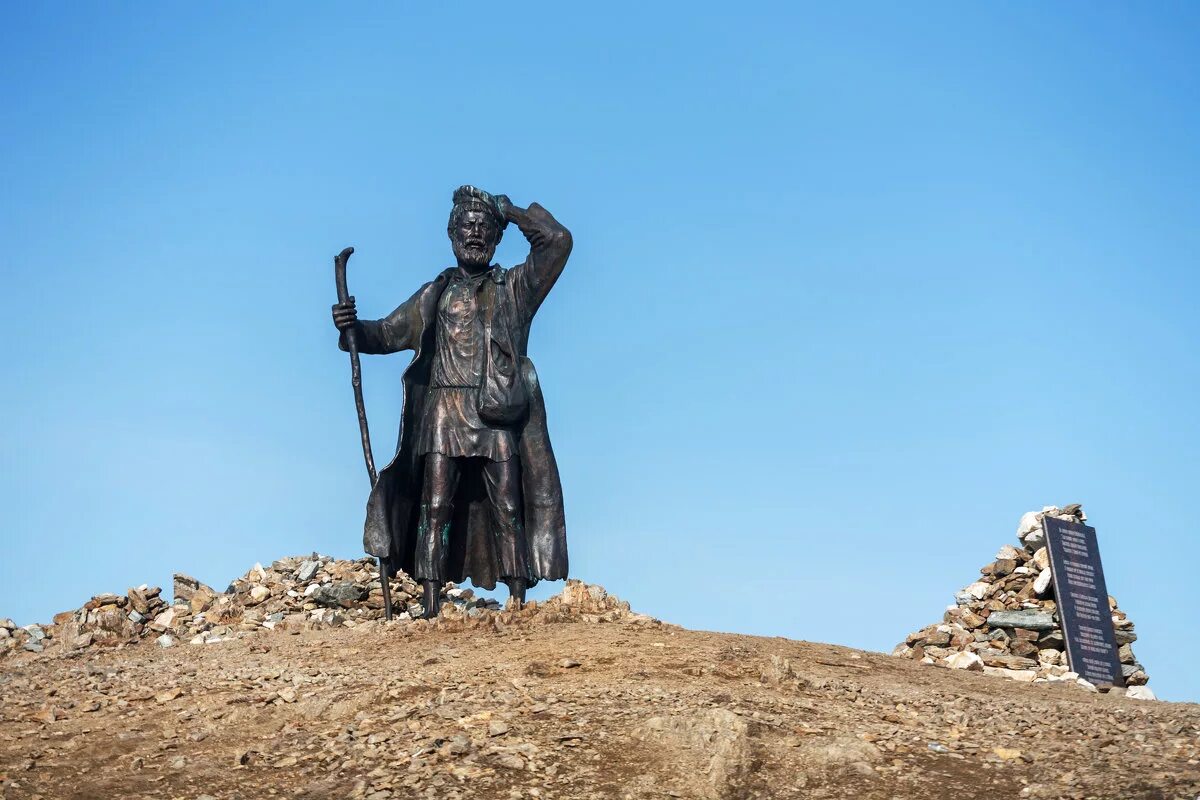 по диким степям забайкалья. по диким степям забайкалья хор. по диким степям забайкалья текст. по диким степям забайкалья. памятник бродяге на байкале.