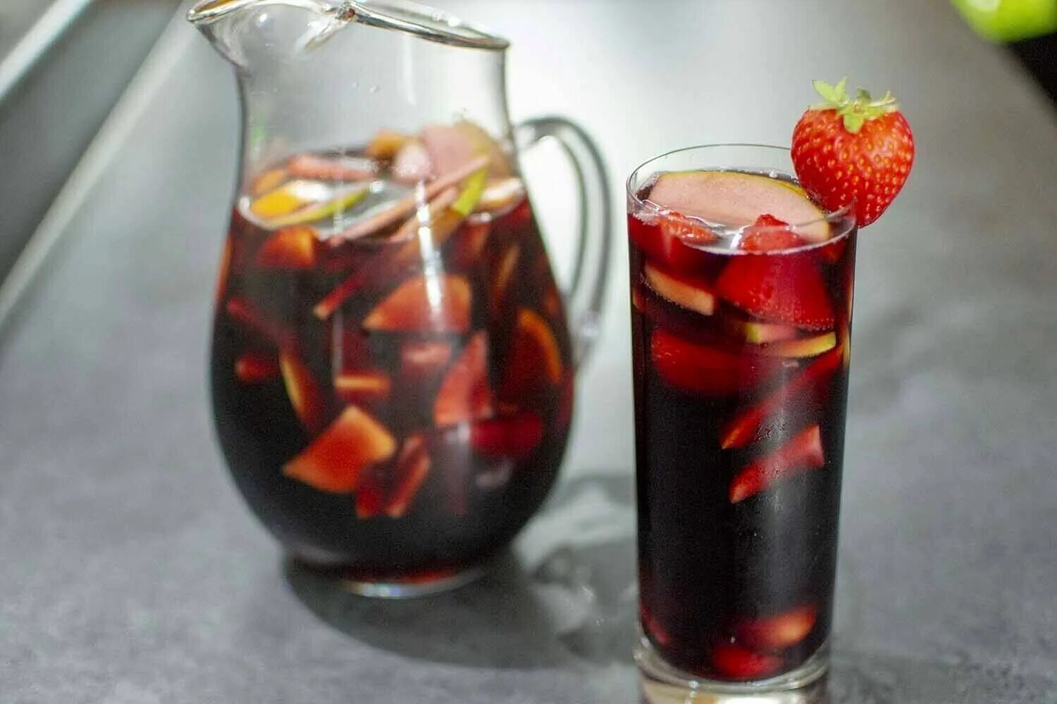 Сангрия спб. Sangria. сангрия испания. сангрия крепость. сангрия абрикосовая.