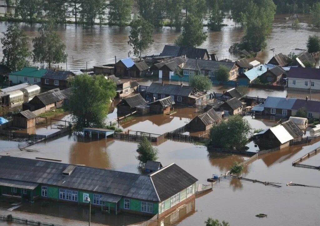 Пожар в урике. Наводнение иркутск 2001. Происшествия в иркутской области. Иркутская область сегодня. Поселок зима иркутской области.