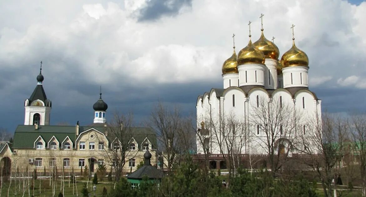 Успенский свято васильевский. Свято-Успенский Николо Васильевский монастырь монастырь. Свято-Успенского Николо-Васильевского монастыря в Никольском. Свято Успенский Никольский монастырь Волноваха. Николо-Васильевский монастырь Никольское Свято Успенский.