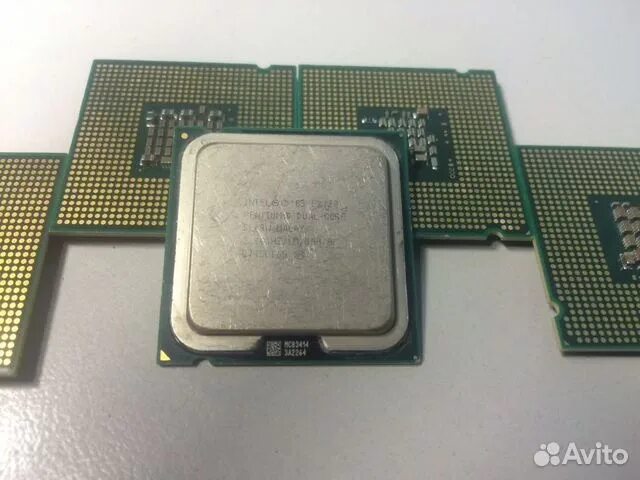 Celeron vs celeron d. Процессор пентиум 4. процессор cpu intel core celeron d 331. pentium 4 celeron d 331 sl7tv 2.66 ghz. процессор слабее пентиума.