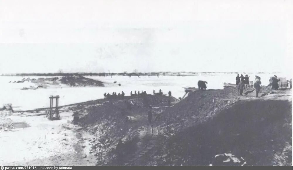 Подрыв моста через амур. Амурский мост 1916. хабаровск мост в 1916. мост через амур 1916 год. хабаровский мост железнодорожный через амур.