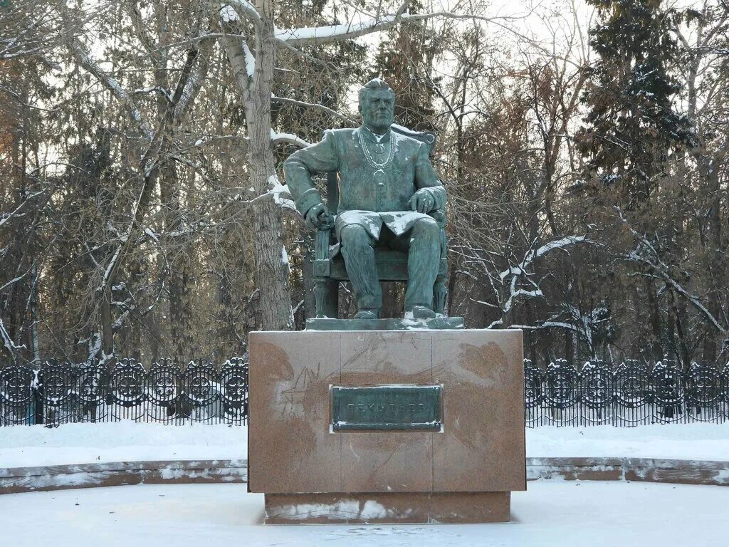 Текутьев