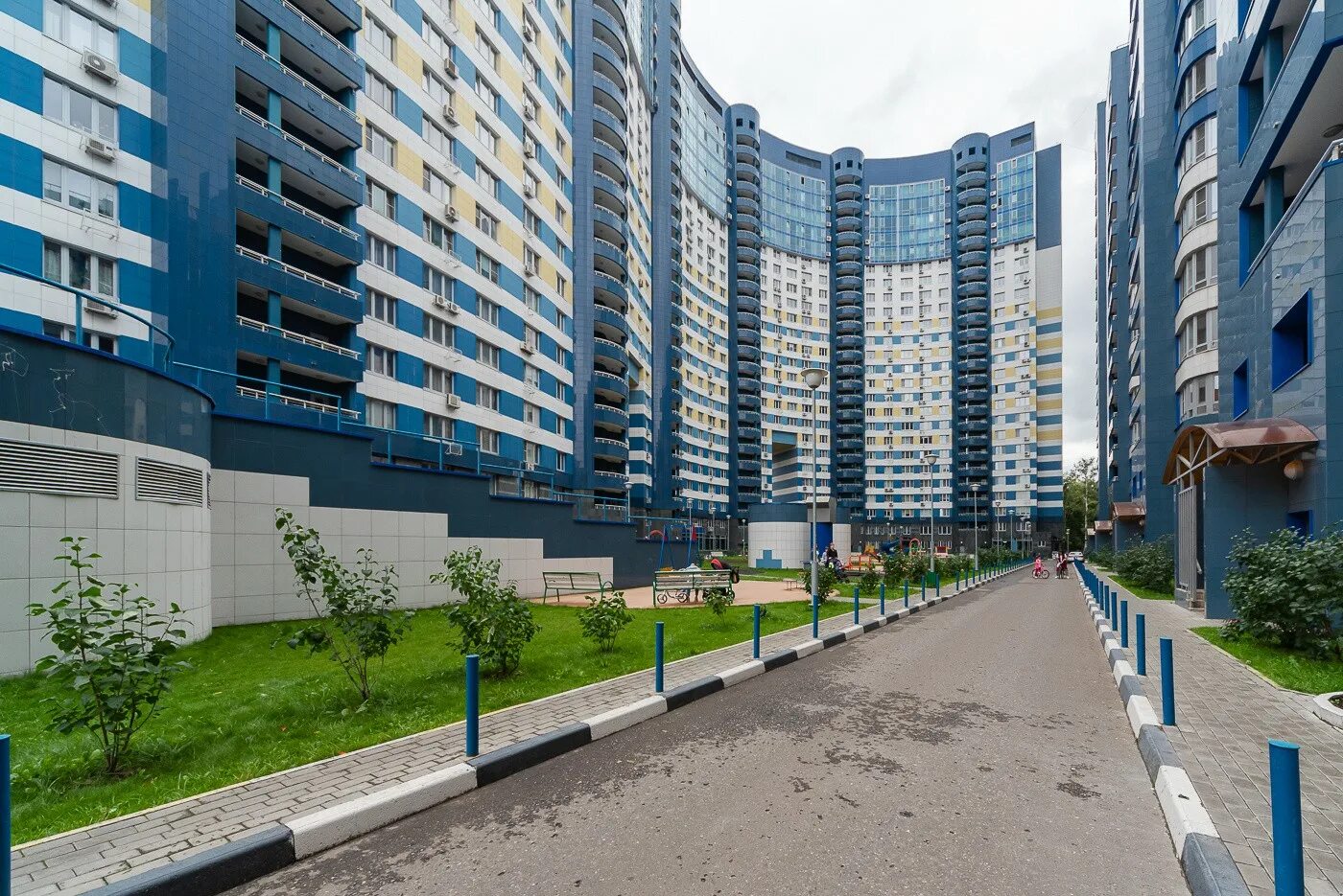 Пикассо химки московская 38а. Химки московская улица 38а. Московская 38а липецк. Химки ул московская 38а на карте. Химки ул дружбы.
