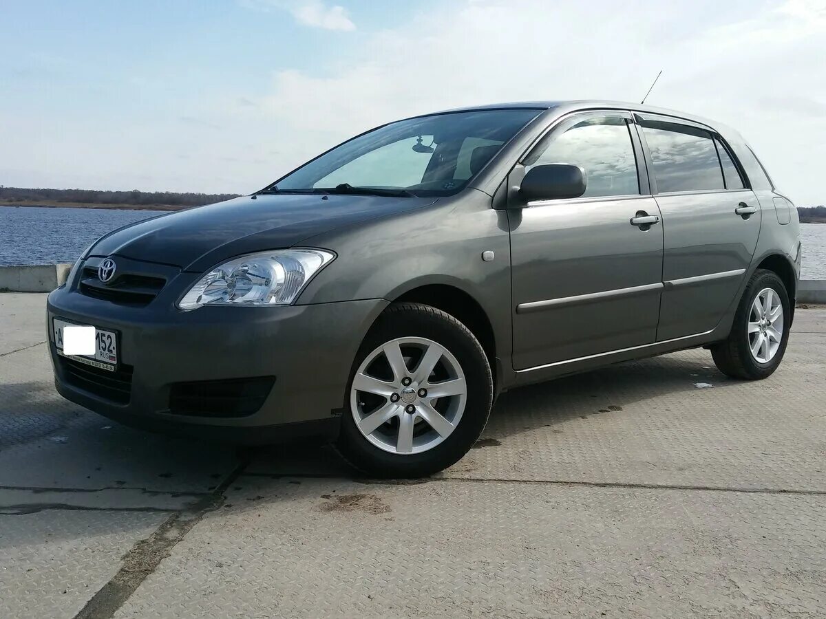 Таёта каролла хетчбэк 2005. Тойота Карола Хачбек 2005. Toyota Corolla 120 2005. Toyota Corolla e120 хэтчбек 2006.