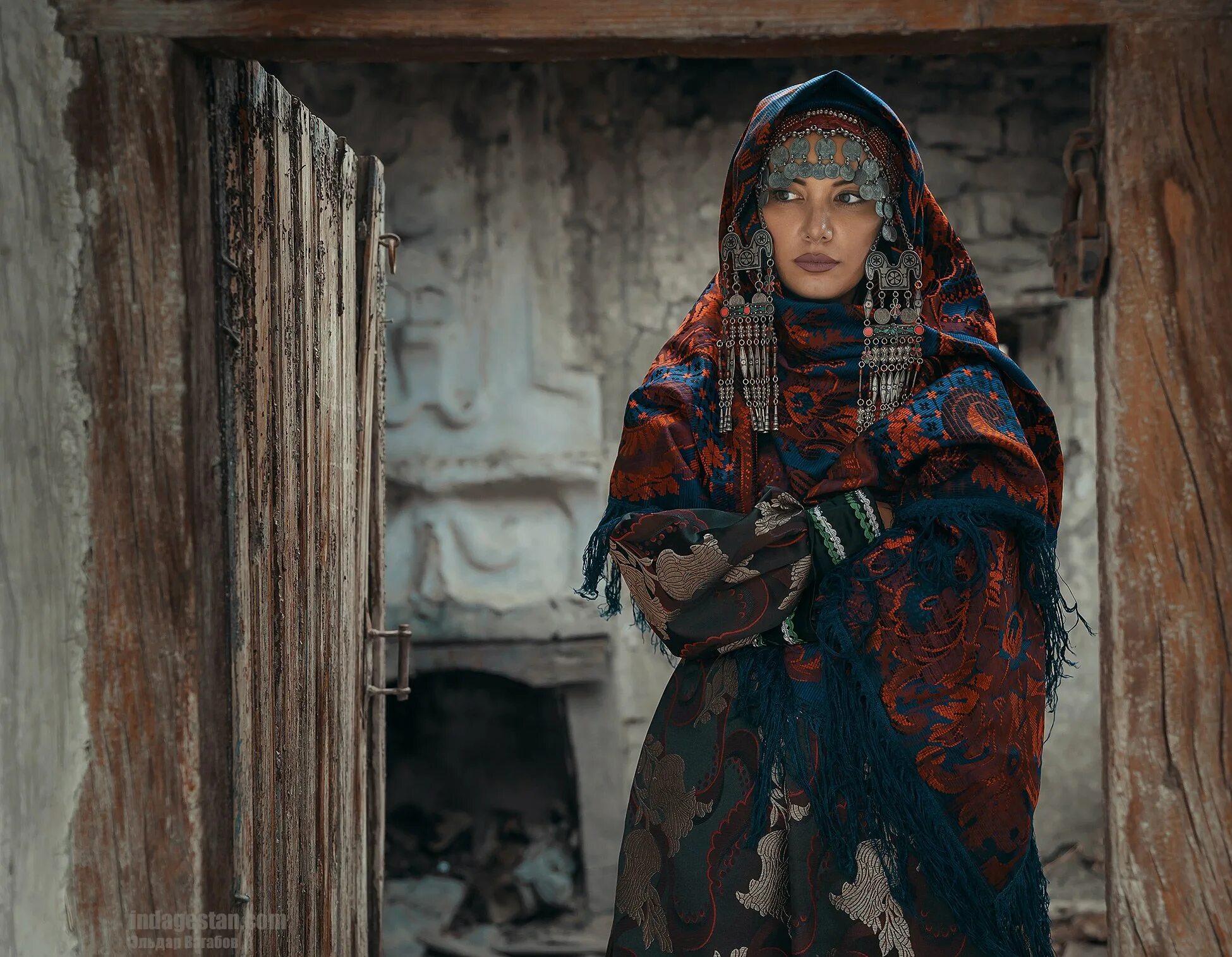 национальные костюмы дагестана даргинцы. аварцы лезгины даргинцы лакцы кумыки. национальные костюмы дагестана даргинцы. старейшины дагестана аварцы. аварцы происхождение.