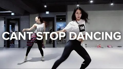 Stop dancing