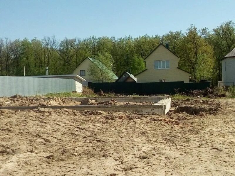 Коттеджный поселок радужное тамбов. Стройки тамбова. Земля под ижс. Земля для стройки. Микрорайон слобода тамбов.