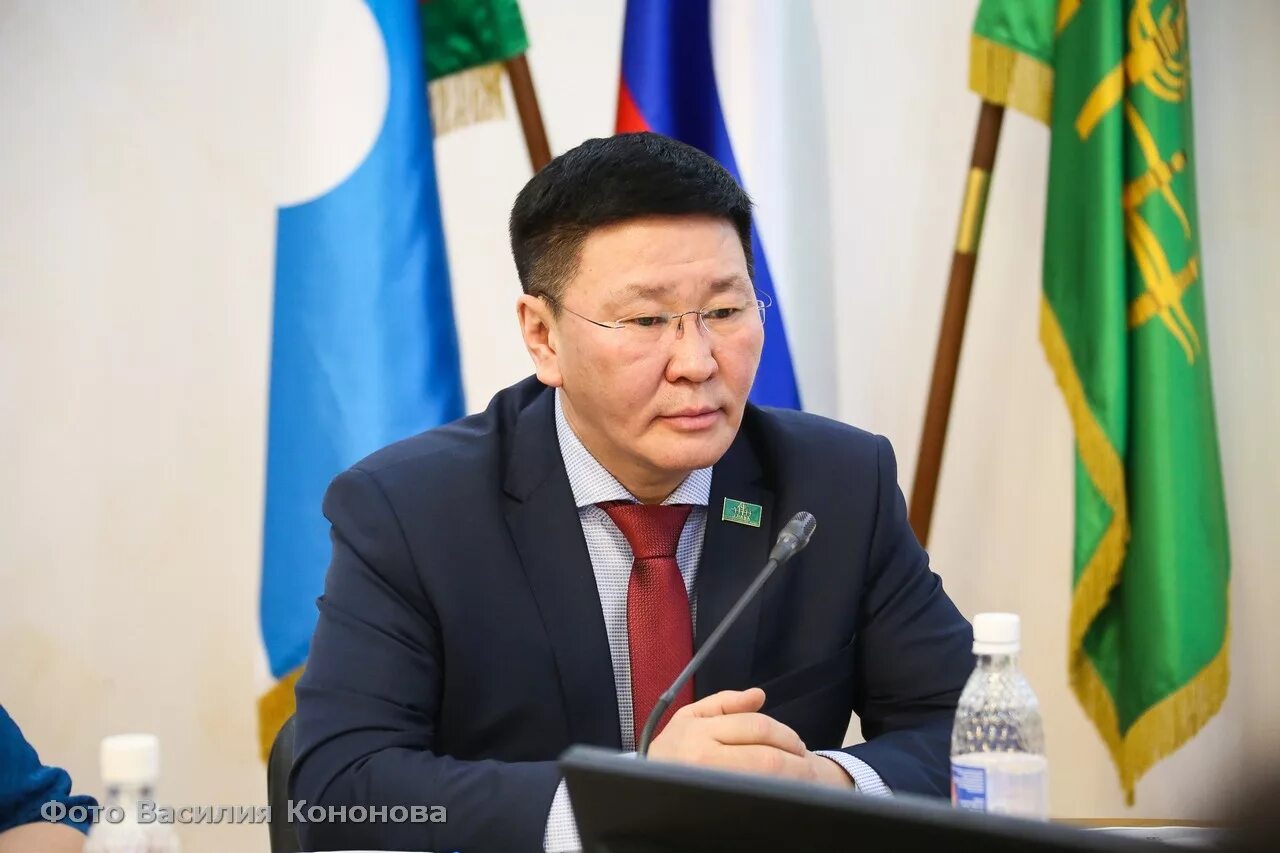 глава оймяконского улуса сивцев иннокентий. программа на поста главы улуса. аркадий булунский улус. михаил михайлович глава оймяконского. старостин николай прокопьевич глава мегино-кангаласского улуса.